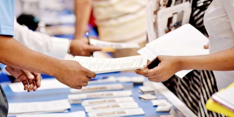 Қазақстанда «сұр» жұмысшылар неге көп?