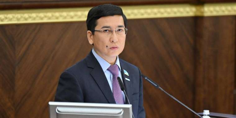 Айыппұл жүйесі әділетті әрі тиімді болу үшін оны қайта қарау қажет – Асхат Аймағамбетов, депутат