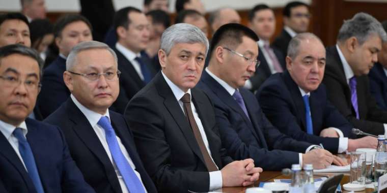 «Бюджет тапшылығы бар»: Тоқаев инвестиция тартуды тапсырды