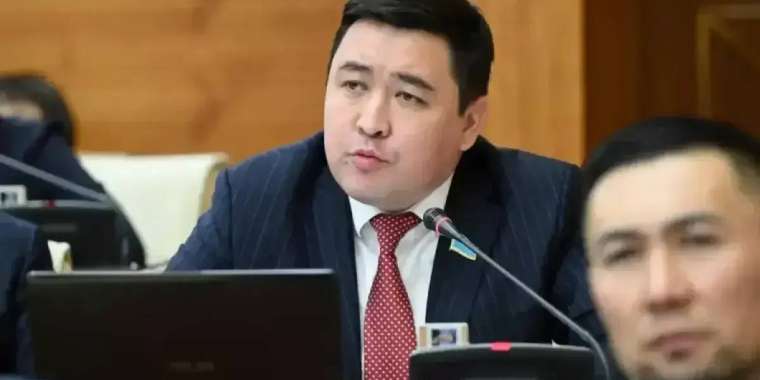 Көлікті 5 минуттан артық қыздыруға айыппұл салатын заң тоқтатылды