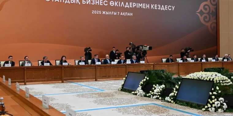 «Борышкерлер 1,5 млн адамнан асты». Тоқаев қарызға батқандарға көмектесу керектігін айтты