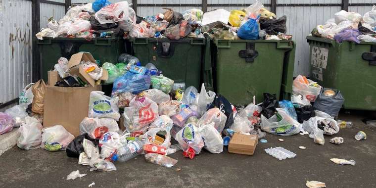 Әйелдің үлкен бөксесі