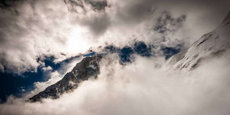 Қазгидромет ескертеді: Жел мен тұман күшейеді