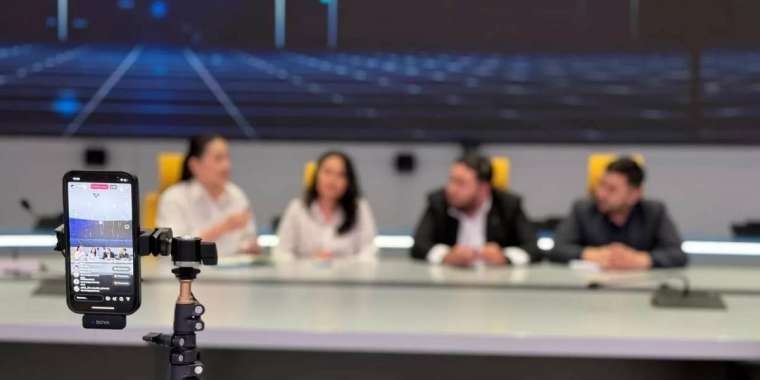 Заңсыз сатып алынған смартфондар бұғатталатын болды