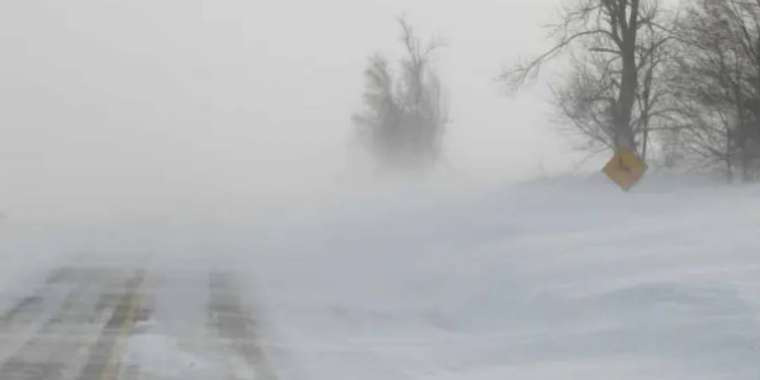 Ауа райына байланысты бірнеше облыста жолдар жабылды