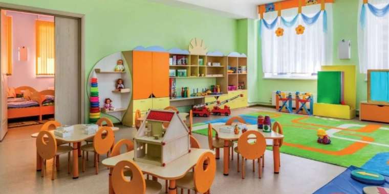 Тәрбиеші төрт жасар баланы тұншықтырған