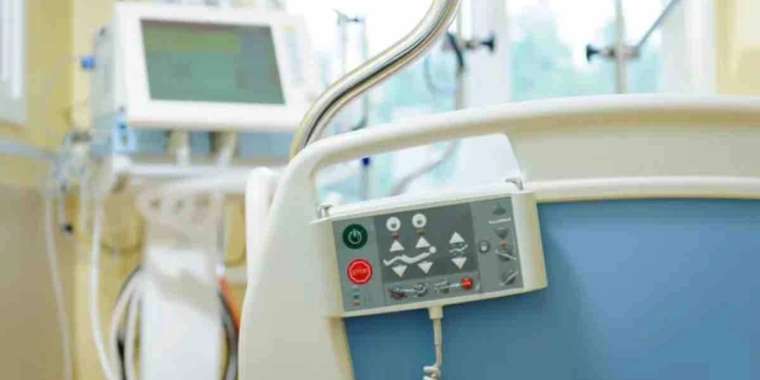 Ата-анаға жансақтау бөлімінде баламен бірге болуға рұқсат беріледі