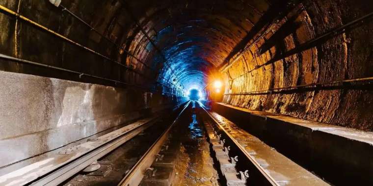 Костенко шахтасындағы апат: 46 кеншінің ісі сотқа жетті