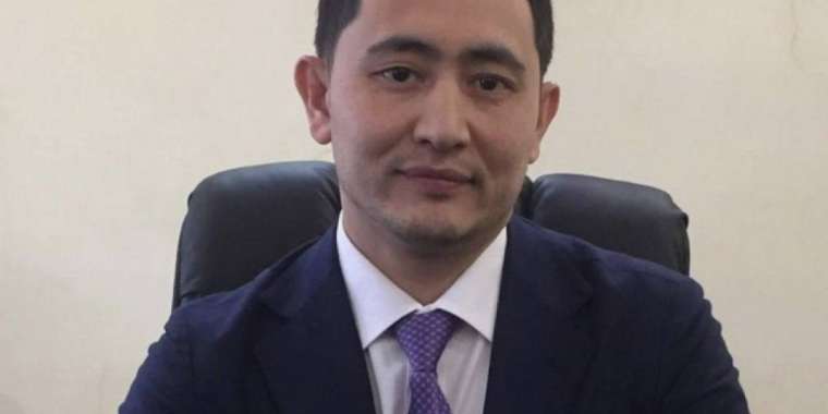 Іздеуде жүрген Ақтау әкімінің экс-орынбасары Өзбекстанда ұсталды