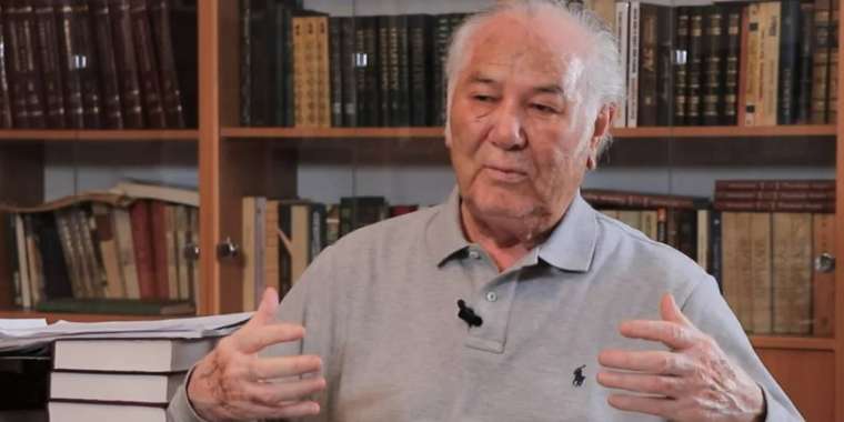 Жазушы Дулат Исабеков өмірден өтті