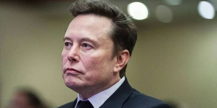 Илон Маск: Reuters өтірік айтатын басылым