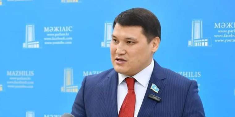 Мәжіліс депутаты Руслан Берденов Шымкент әкімінің орынбасары болды