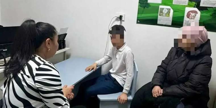 Семейде соққыға жығылған баланың жағдайы белгілі болды