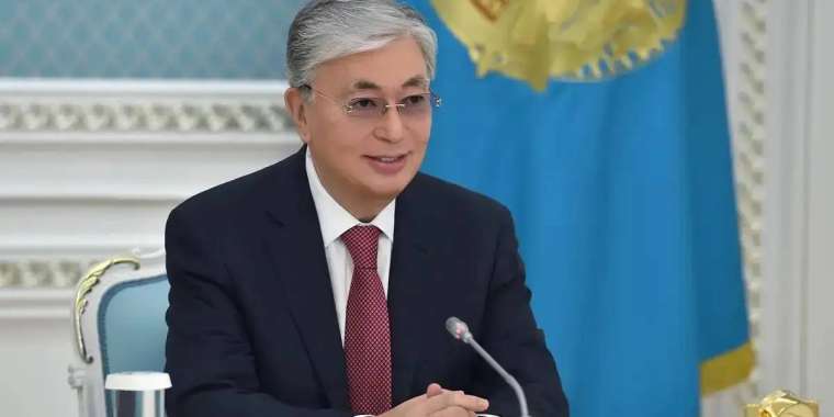 Барлық әйелдердің адал еңбегі ең жоғары бағаға лайық - Тоқаев