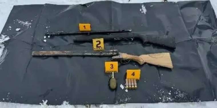 Үш күнде 30-дан астам қару жасырылған жер анықталды