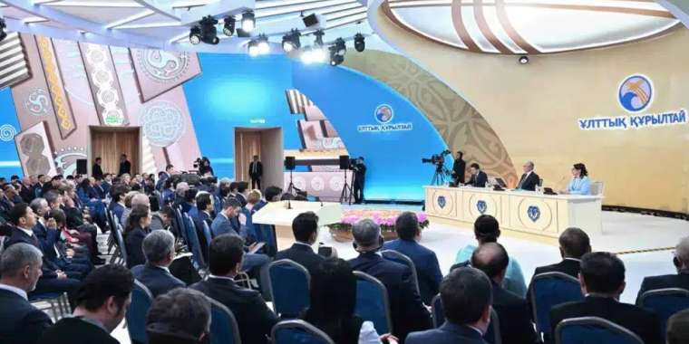 Президент қол қойған 10 заңның 9-ы қабылданды. IV Ұлттық құрылтайдан не күтеміз?