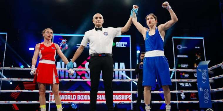Назым Қызайбай мен Алуа Балқыбекова бокстан әлем чемпионы атанды