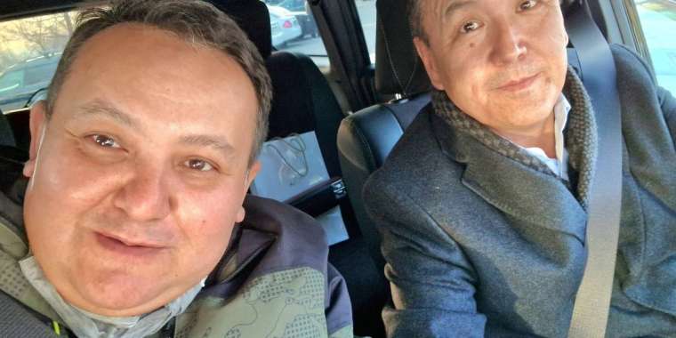 Әнші Рамазан Стамғазиев такси жүргізушісі болып жүр