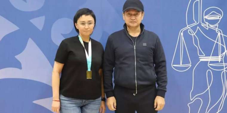 Бишімбаевті соттаған судья тағы да көзге түсті