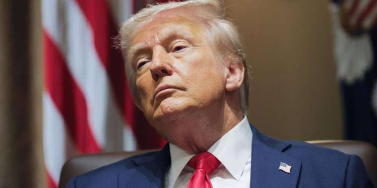 Трамп Байденнің балаларын үкімет қорғауынан айырды