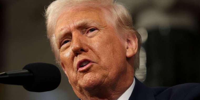 Трамп америкалық мұсылмандарға ауызашар берді