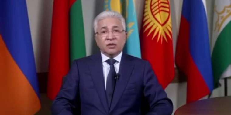 "Ұялатын жерім жоқ". Тасмағамбетов өзін "ресейшіл" деп сынағандарға жауап берді