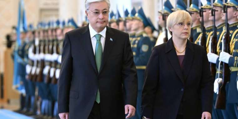 Ақорда Словения президентін салтанатты түрде қарсы алды