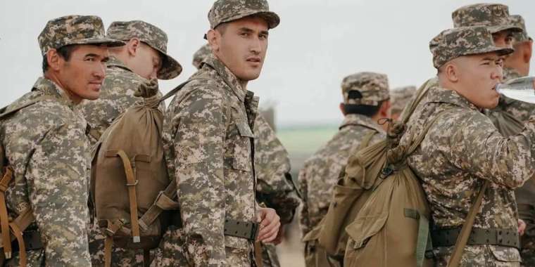 Биыл мыңдаған қазақстандық әскери жиынға шақырылады