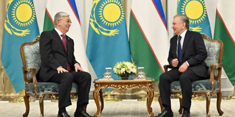 Тоқаев қазақ-өзбек ынтымақтастығы қарқынды дамып келе жатқанын атап өтті