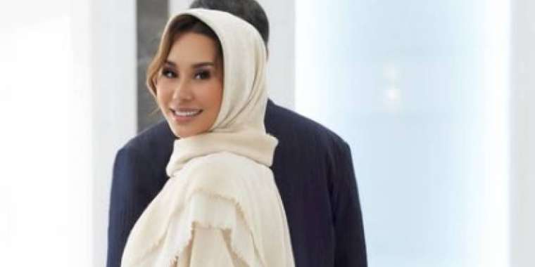 Динара Сәтжан алғаш рет күйеуін көрсетті