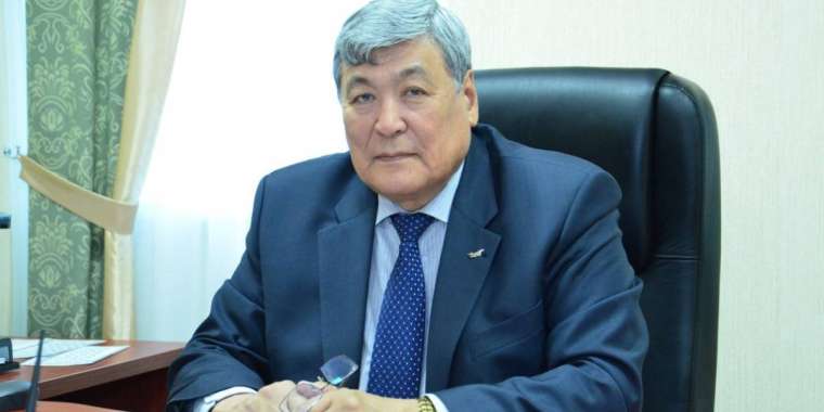 "Келіп бәрін құртты". Тоқтар Әубәкіров әкім болудан неге бас тартты?