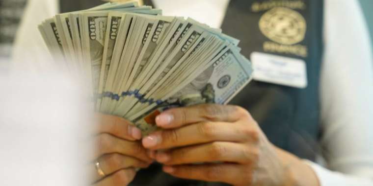 Елімізде доллар арзандай түсті