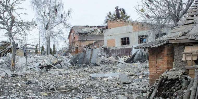 Украинаның Сумскі қаласына жасалған соққыдан 100-ден аса адам жараланды