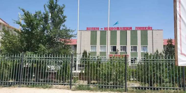 «Қызғаныш». Жаңөзенде шетелге оқуға түскен жасөспірімді сыныптастары ұрып тастады