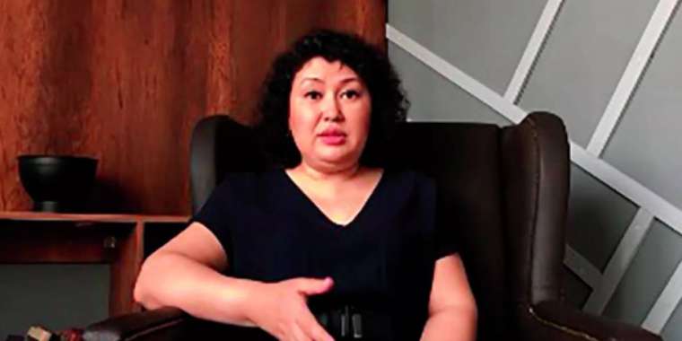 Экс-судья Светлана Жолманова сотқа келмей қойды