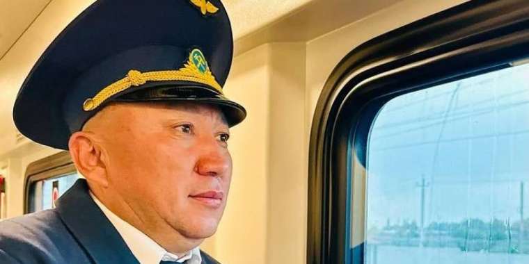 Жолсерік пойызда  9 жасар баланың өмірін сақтап қалды