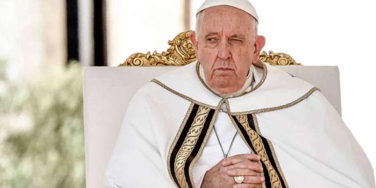 Рим Папасы антисемитизм мен Газадағы қақтығысты айыптады