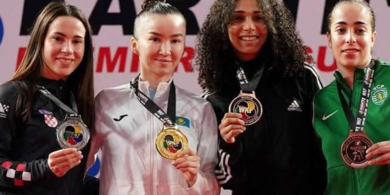 Мөлдір Жаңбырбай мен Әсел Қанай қатарынан 3 медаль жеңіп алды