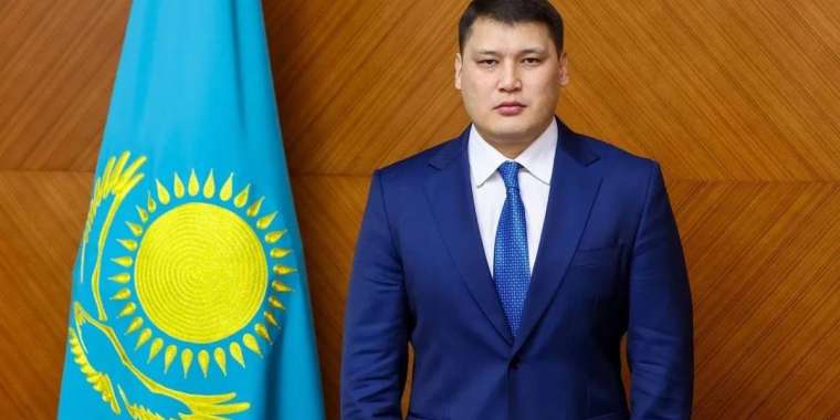 Шымкентте әкім орынбасары Руслан Берденовті атып кетті