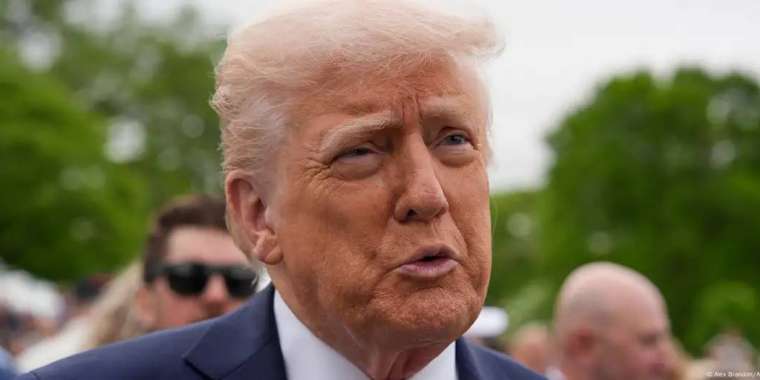 АҚШ-та Трамптың рейтингі төмендеп барады