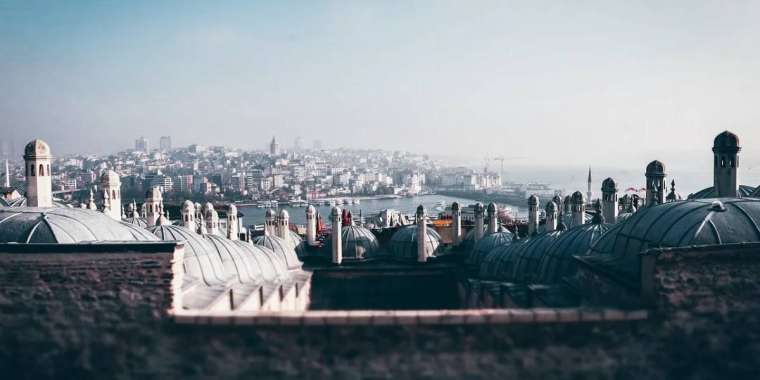 Ыстамбұлдағы жер сілкінісі: 150-ден астам адам жарақат алды