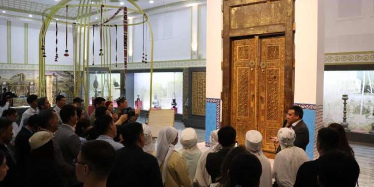 Қожа Ахмет Ясауи кесенесіндегі қабірхана есігі көпшілікке қайта қойылды