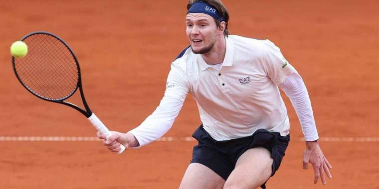 Қазақстандық теннисші сенсация жасады