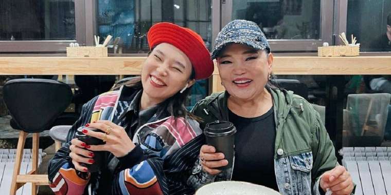 «Иықтарыңды сілкіп, қақшаңдап жүріңдер»: Жанар Айжанова жастарға үндеу жасады