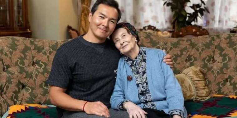 Нұралы Әлиевтің әжесі өмірден өтті