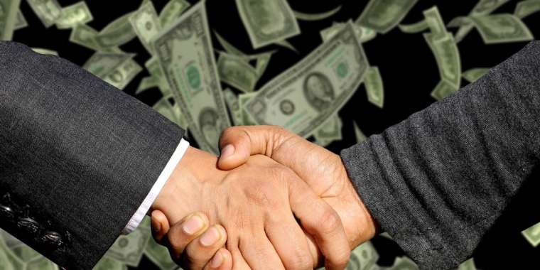 Қазақстан 1,13 трлн теңге заңсыз шығарылған актив пен қаржыны қайтарды