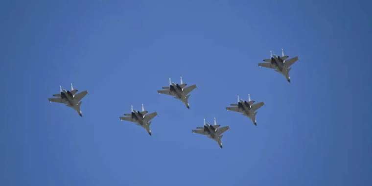 Астанадағы парадқа кімдер шақырылды