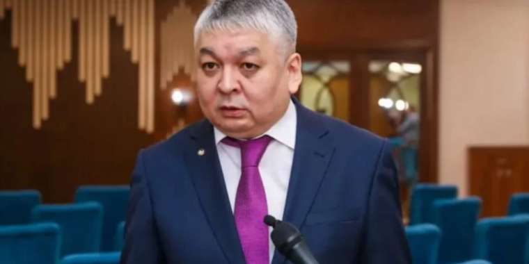 Журналист Диас Ахметшәріп комаға түсті