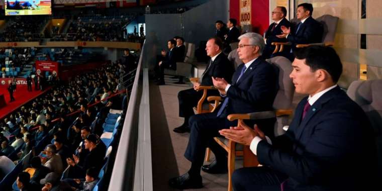 Тоқаев Qazaqstan Barysy Grand Slam турнирін тамашалады