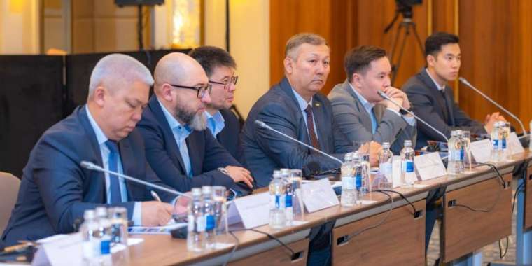 Қазақстан алғаш рет күнбағыс майының үздік 10 экспорттаушысы қатарына енді